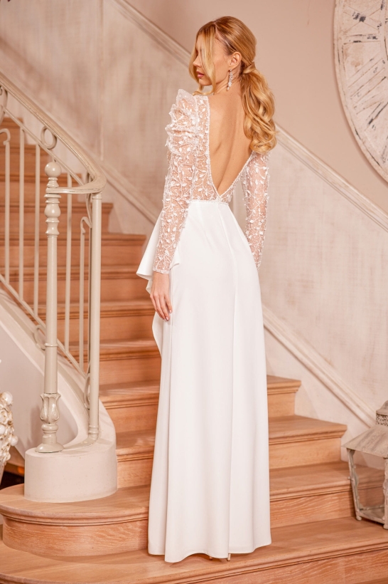 Nowoczesna suknia ślubna Diva 2