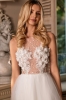 Suknia ślubna z dekoltem na plecach Boston 3
