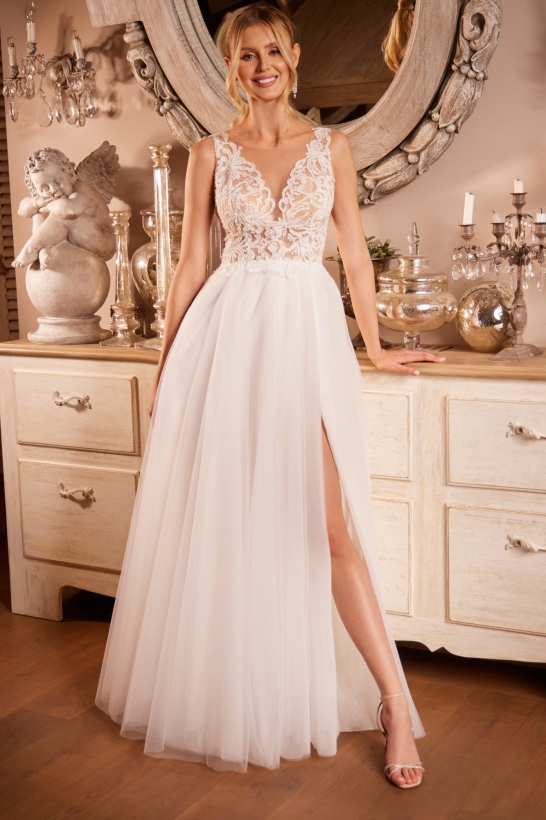 Klasyczna delikatna suknia ślubna Sophia 2