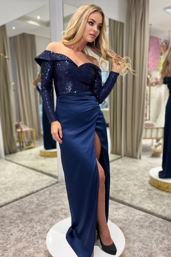 Długa suknia wieczorowa z cekinami 5