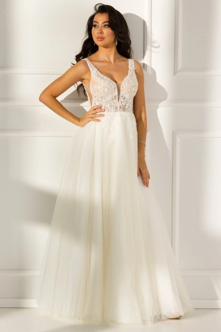 MINTY - Koronkowa suknia ślubna w stylu księżniczka