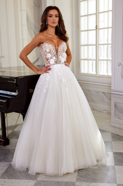 Suknia ślubna 47.jpg