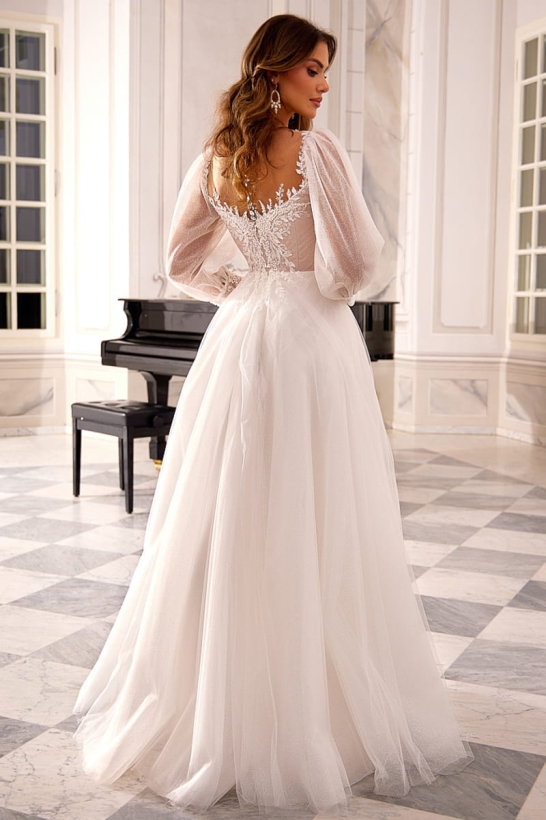 MADELAINE - suknia ślubna z rękawami tiulowymi 2