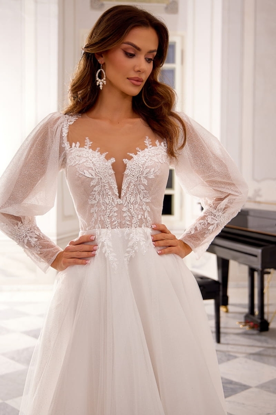 MADELAINE - suknia ślubna z rękawami tiulowymi 3