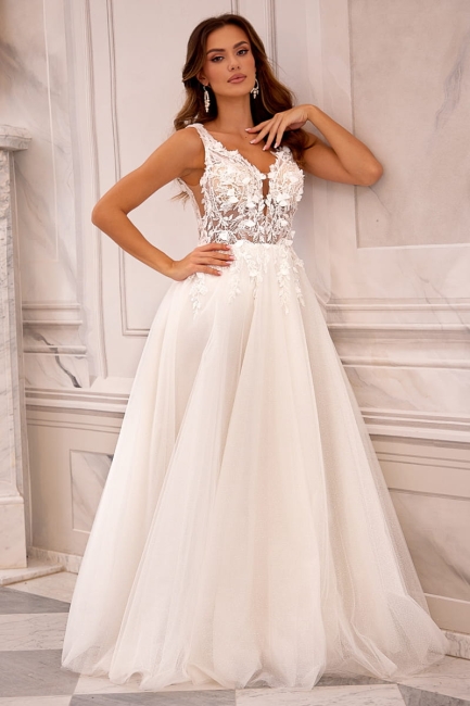 MARIKA - Koronka suknia ślubna w motywy kwiatowe i plecy V