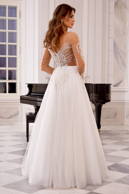 SANAH - Suknia ślubna ze zdobionymi rękawami