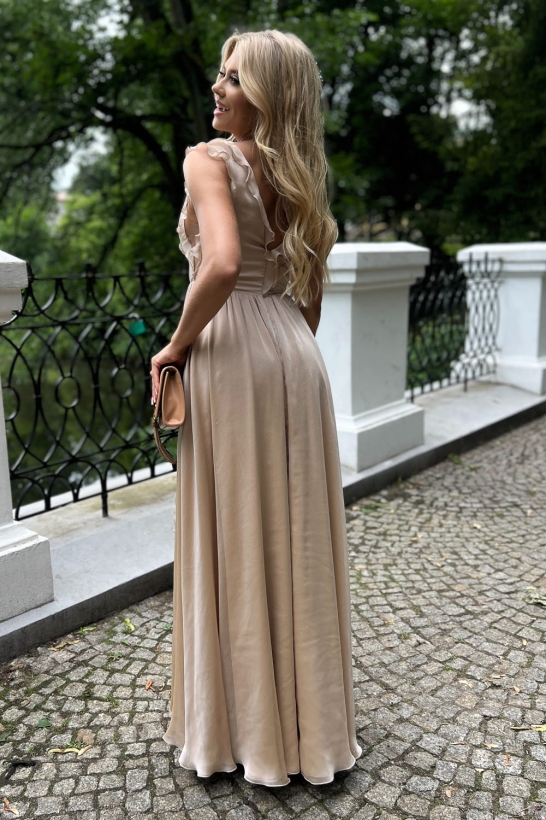 GABRIELA - Długa suknia z falbanami 4