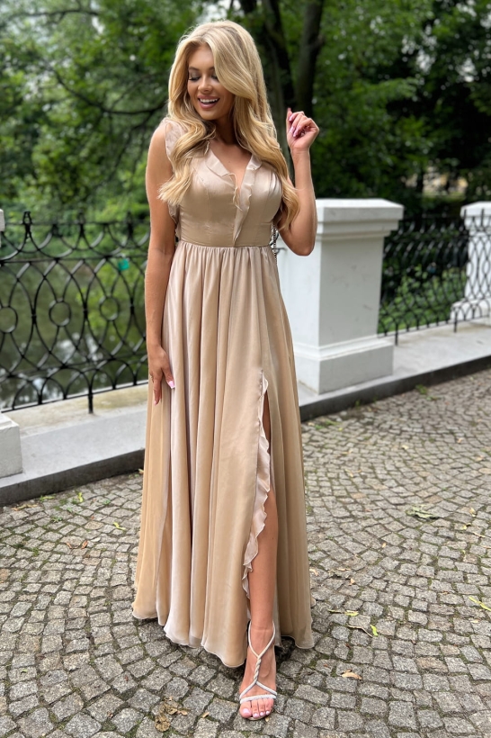 GABRIELA - Długa suknia z falbanami 3