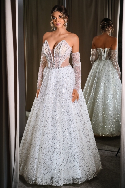 GIULIA - zmysłowa, błyszcząca suknia ślubna