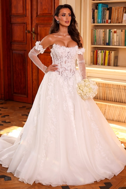 LUMIERE - suknia ślubna z wydłużanym gorsetem