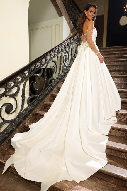 CARRIE - suknia ślubna z kokardą