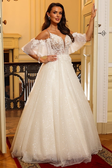 OCTAVIA- suknia ślubna koronkowa z błyskiem